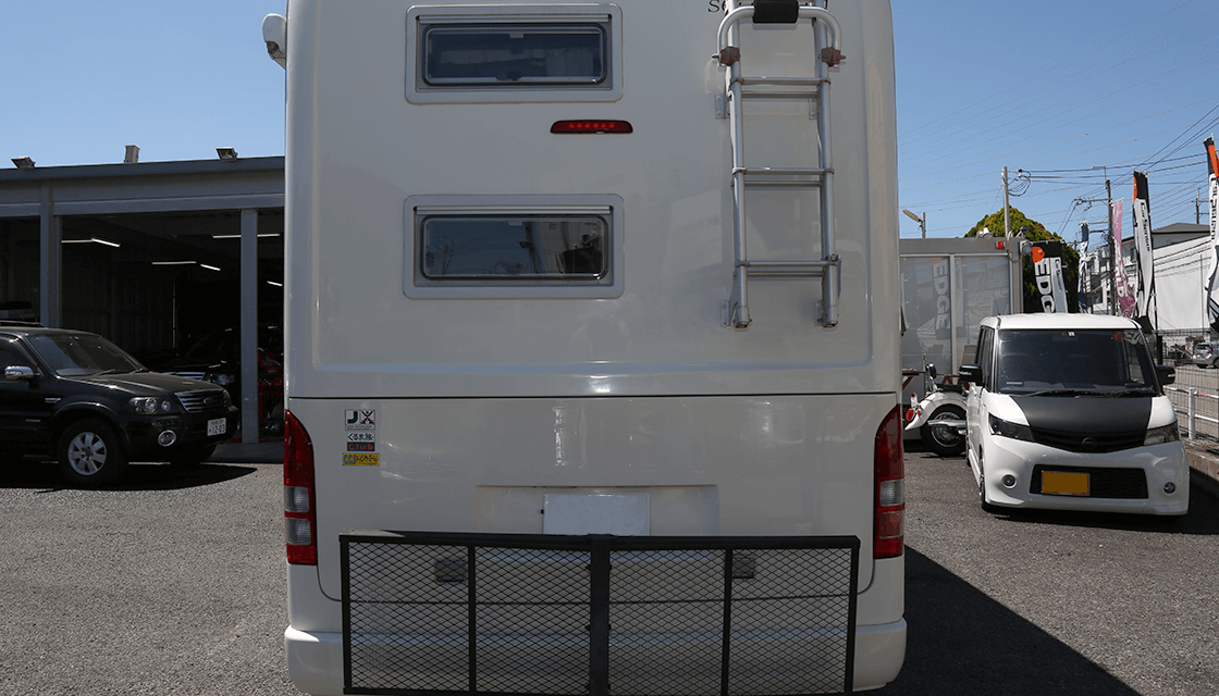 キャンピングカー画像4